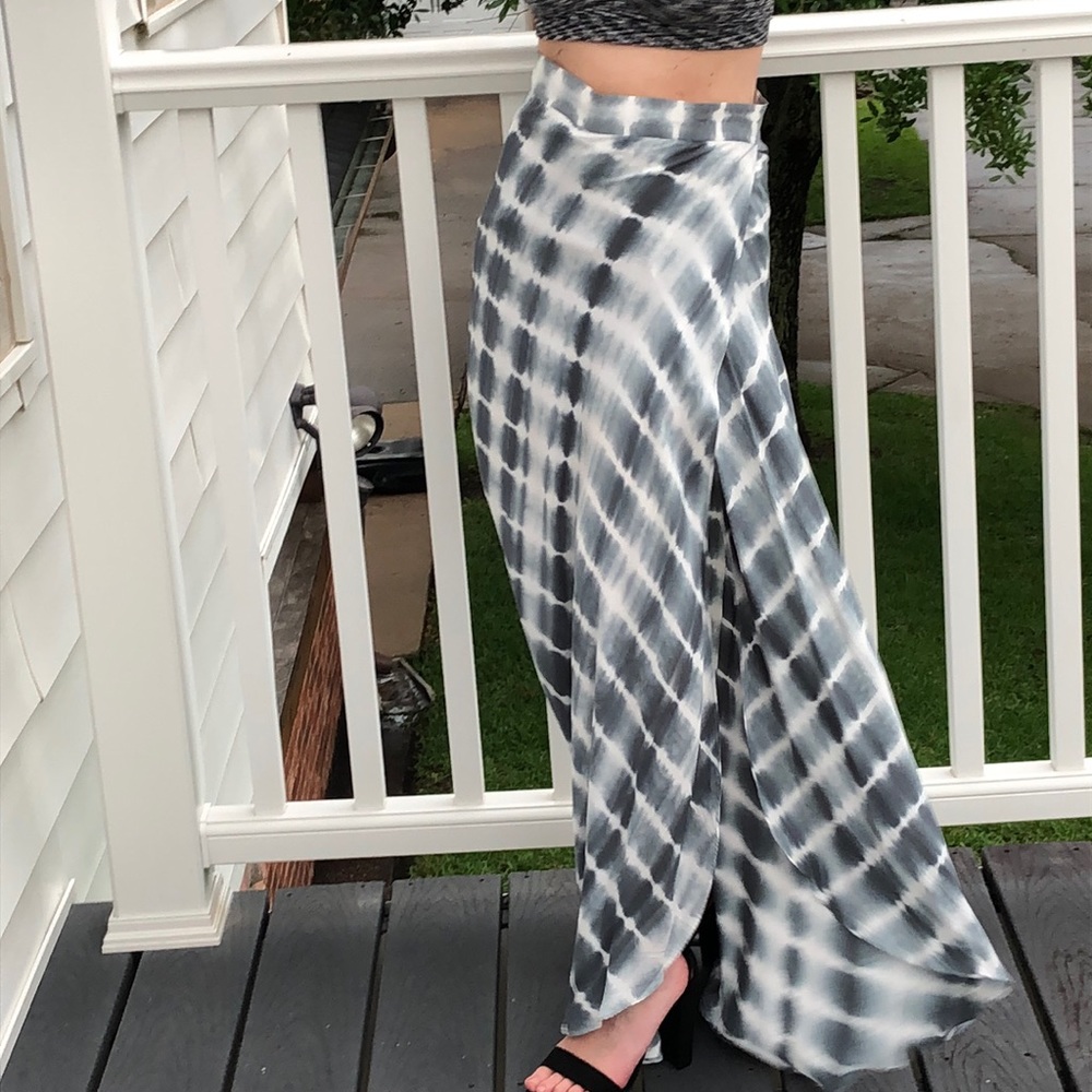 NWT Beautiful Boutique Long Split Skirt